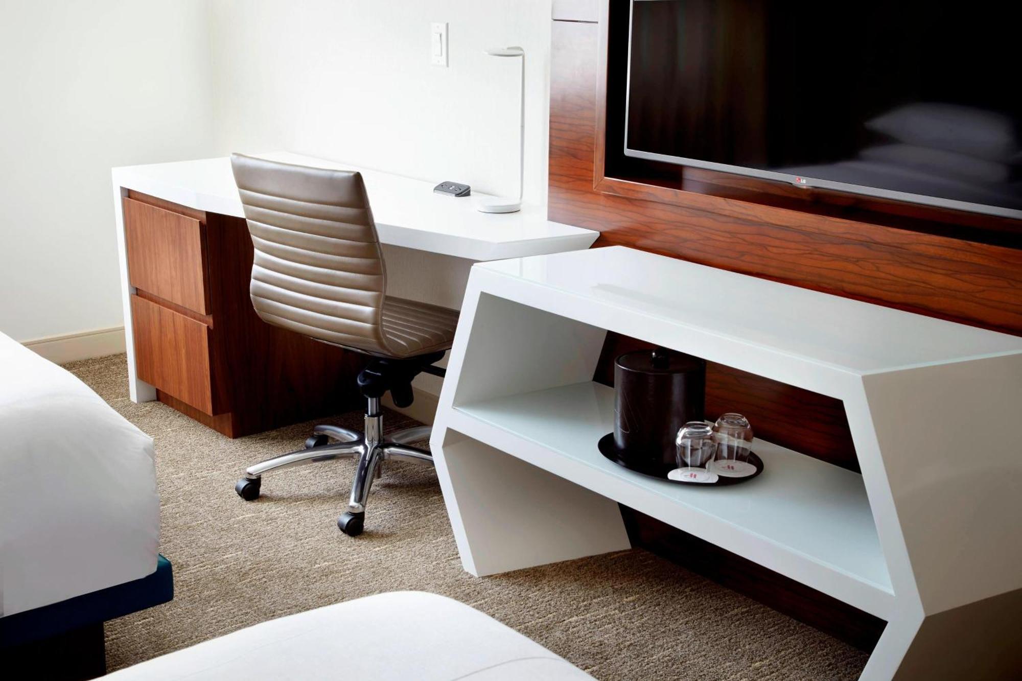 Raleigh Marriott Crabtree Valley Dış mekan fotoğraf